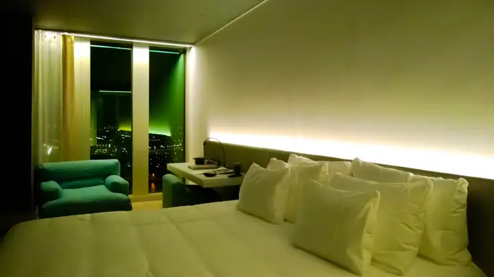 nhow Rotterdam design hotel