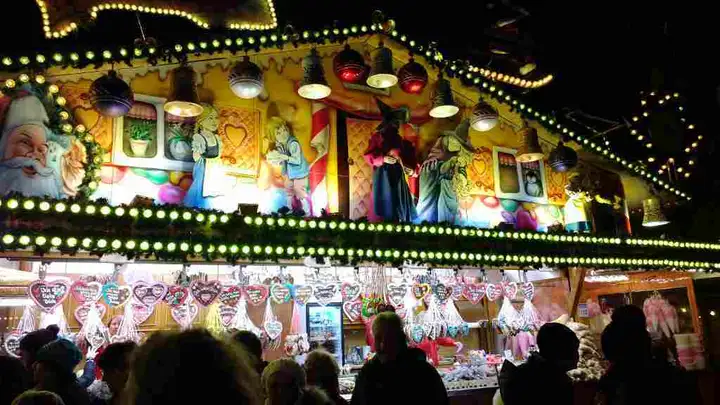 Christmas Market in Dortmund: food trucks & stalls