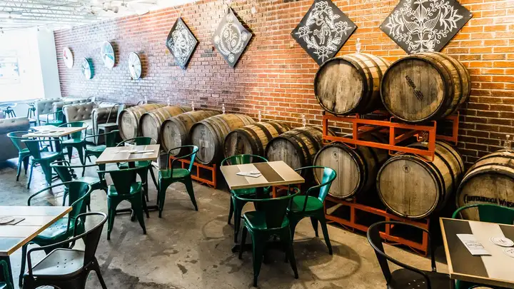 Hutton & Smith taproom - focus on seating area