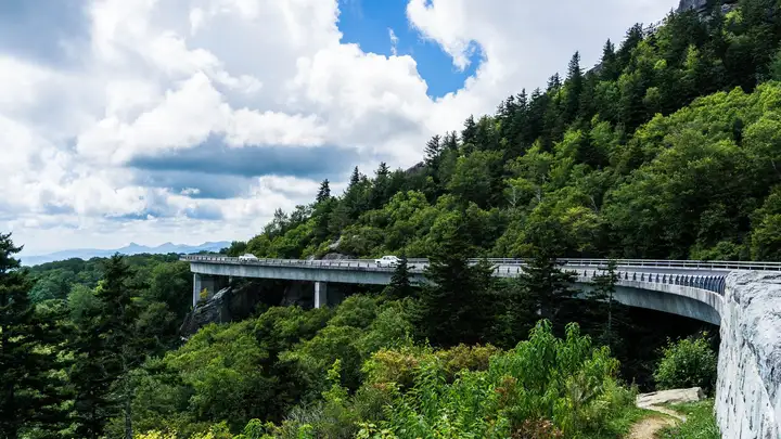 Blue Ridge Parkway - Linn Cove Viaduct
