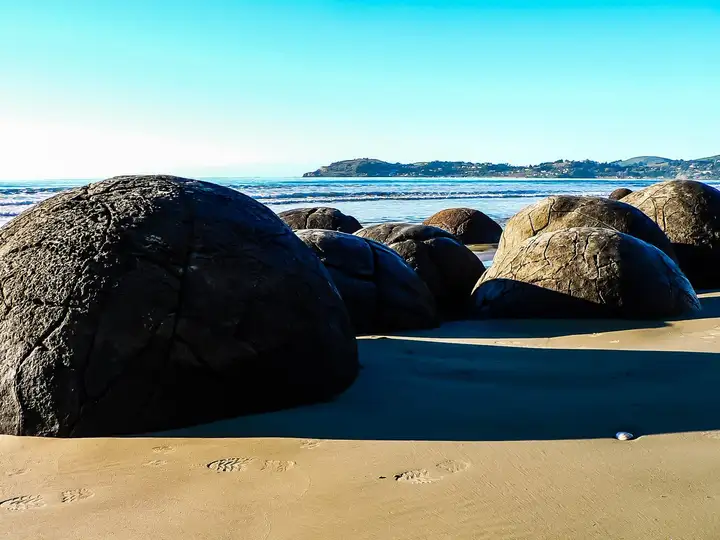 Moeraki Boulders
