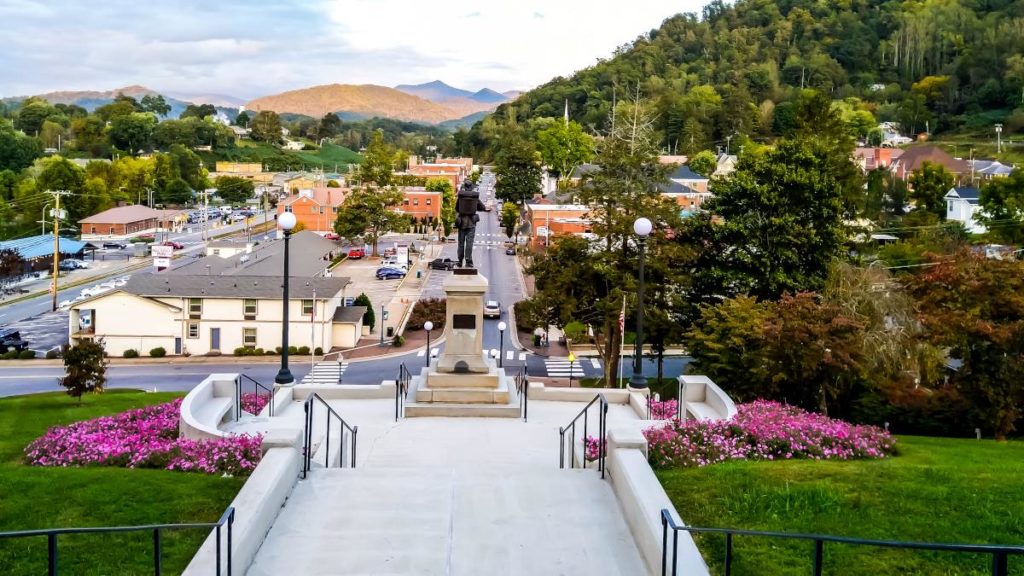 Sylva NC - overview of Main Street
