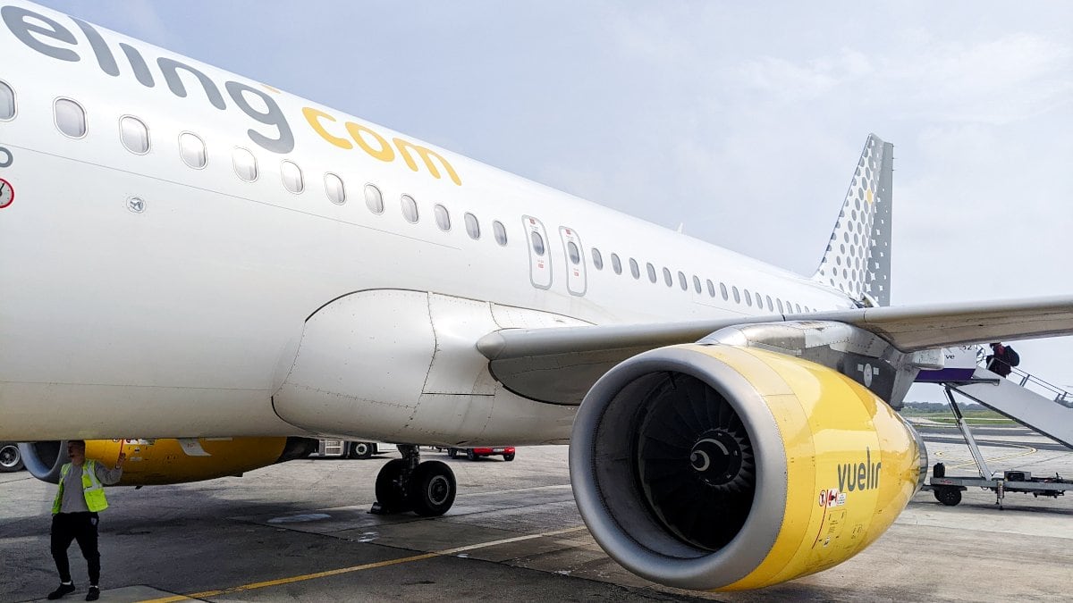Boarding Vueling flight