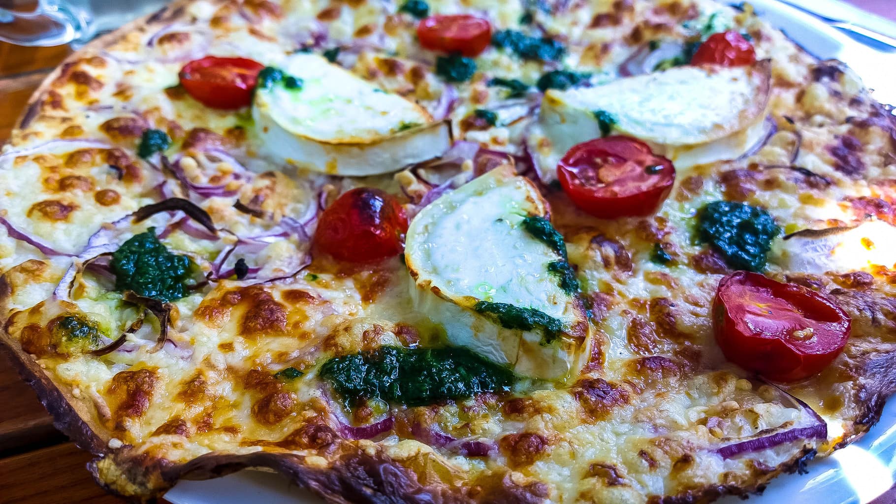 Flammkuchen (German pizza)