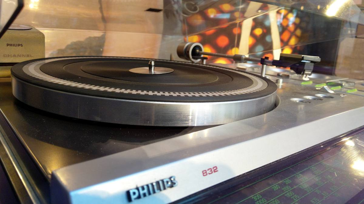Close-up of a Philips turntable