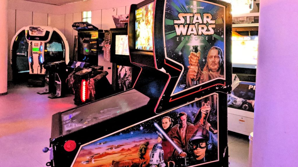 Star Wars Pinball at the National Video Game Museum in Holland