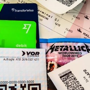 TransferWise Borderless debit card - perfect for travellers